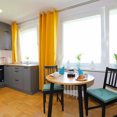 Apartament Stara Latarnia วาลบ์จิก ภายนอก รูปภาพ