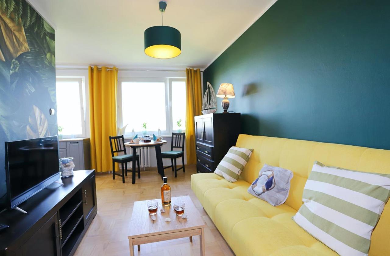 Apartament Stara Latarnia วาลบ์จิก ภายนอก รูปภาพ
