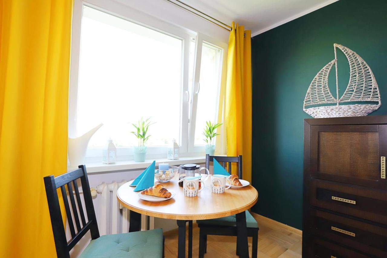Apartament Stara Latarnia วาลบ์จิก ภายนอก รูปภาพ