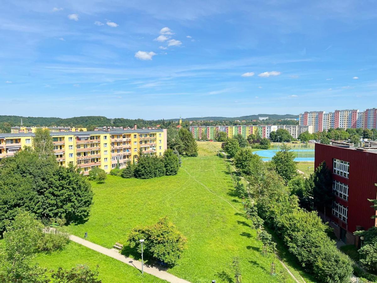 Apartament Stara Latarnia วาลบ์จิก ภายนอก รูปภาพ