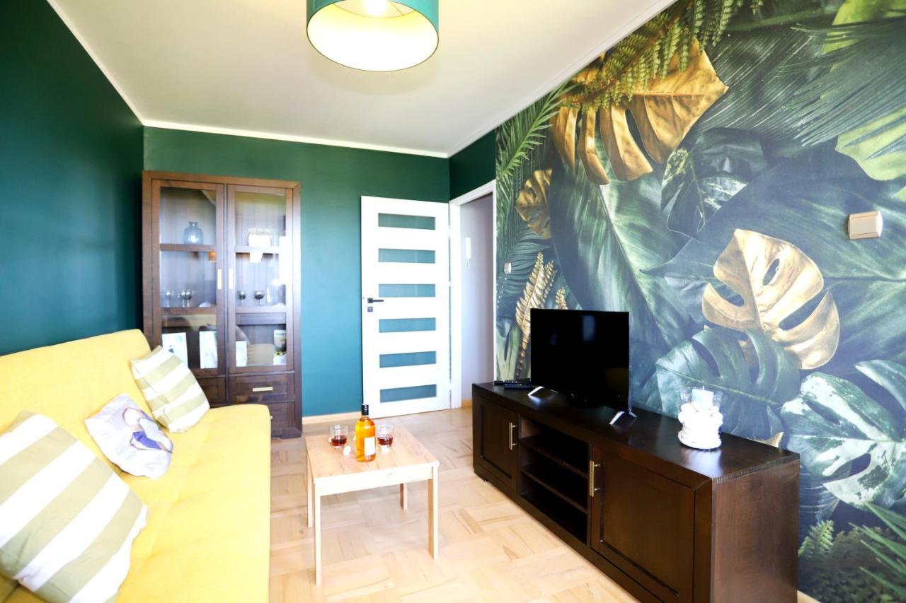 Apartament Stara Latarnia วาลบ์จิก ภายนอก รูปภาพ